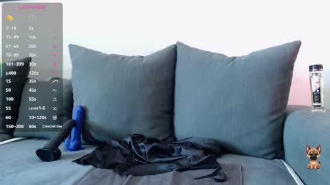 KmilleX online show from 09.30.25