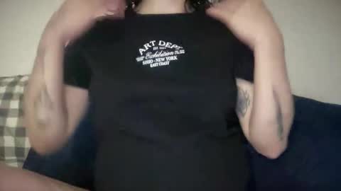 knextdoor online show from 10.15.25