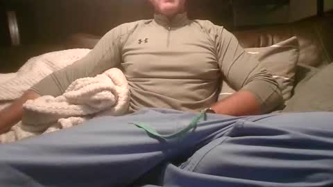 Snapshot of knight3975 chatting on 10.27.25 Knight3975 online show from 10.27.25