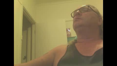 knobout online show from 12.10.24