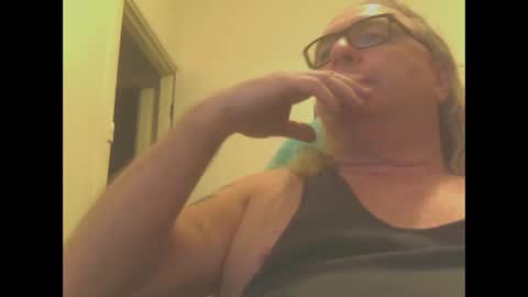 knobout online show from 02.12.25