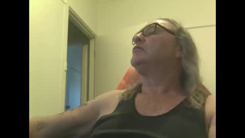 knobout online show from 10.01.25