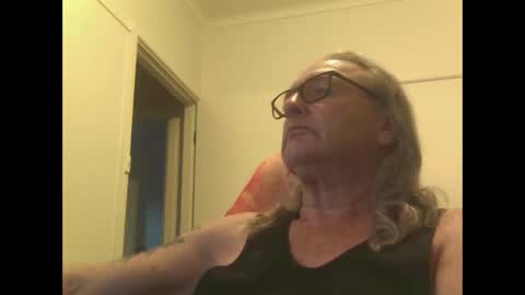 knobout online show from 11.30.25