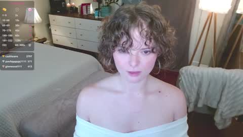 knowlita  online show from 12.12.24