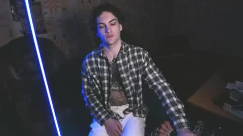 Snapshot of kolyakayne chatting on 04.19.26 Kolya Kayne online show from 04.19.26
