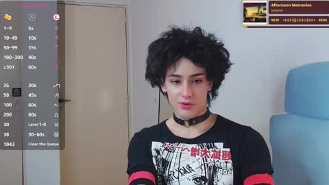 Snapshot of koneko_nya chatting on 09.10.25 Riley online show from 09.10.25