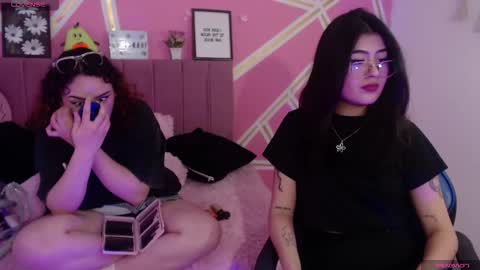 Snapshot of koning_moretti chatting on 02.03.26 camila online show from 02.03.26