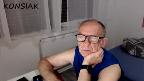 Komsiak online show from 09.17.25