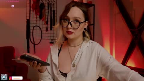 Snapshot of koracrosbie chatting on 01.16.25 Kora TG channel online show from 01.16.25