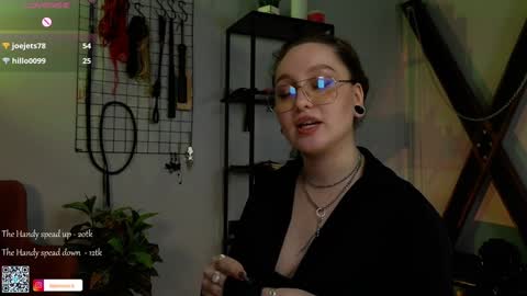 Snapshot of koracrosbie chatting on 01.18.25 Kora TG channel online show from 01.18.25