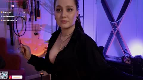 Snapshot of koracrosbie chatting on 02.03.25 Kora TG channel online show from 02.03.25