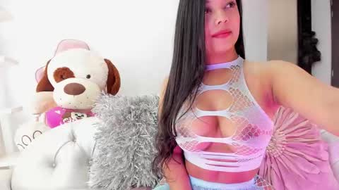 Snapshot of koralcruz chatting on 02.02.26 Koral Cuz online show from 02.02.26