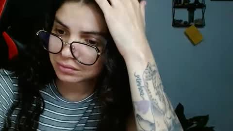 Karoll online show from 02.27.25