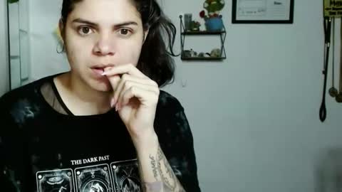 Karoll online show from 09.18.25