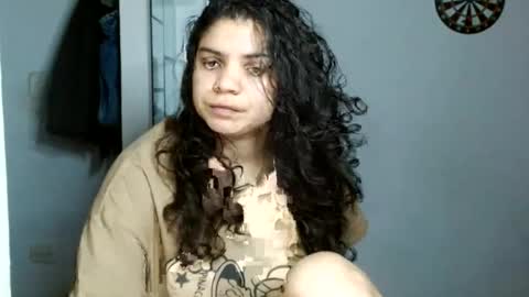 Snapshot of koranikky08 chatting on 06.13.26 Karoll online show from 06.13.26