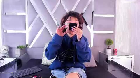 Snapshot of korespring chatting on 06.17.26 Kore Spring online show from 06.17.26