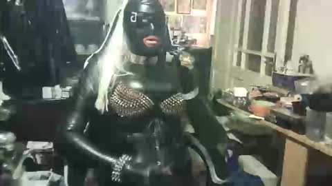 Snapshot of kovpeter30 chatting on 04.03.26 LatexPeti online show from 04.03.26