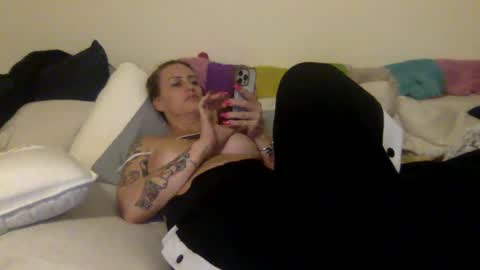 koyoteej online show from 01.21.25