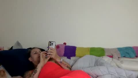 koyoteej online show from 02.06.25