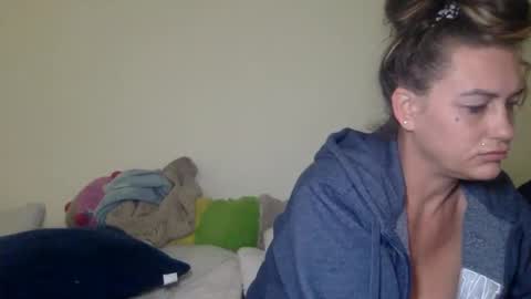 koyoteej online show from 03.03.25