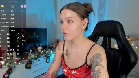 Snapshot of koza_dereza_ chatting on 12.15.24 Jess online show from 12.15.24