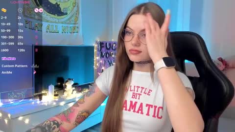 Snapshot of koza_dereza_ chatting on 02.05.25 Jess online show from 02.05.25