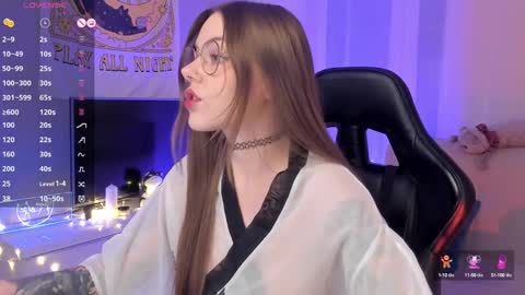 Snapshot of koza_dereza_ chatting on 02.13.25 Jess online show from 02.13.25