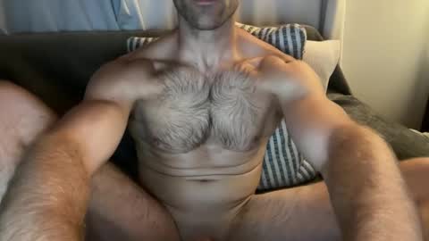 Snapshot of kploks chatting on 09.16.25 kploks online show from 09.16.25