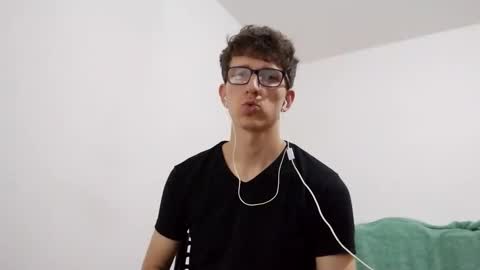 Snapshot of kpo10 chatting on 02.27.25 Facu online show from 02.27.25