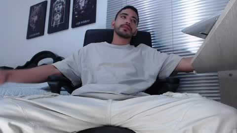 kratoswolf online show from 04.05.26