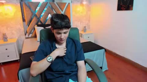 Snapshot of kraven_lust chatting on 09.12.25 Kraven online show from 09.12.25