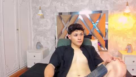 Snapshot of kraven_lust chatting on 10.29.25 Kraven online show from 10.29.25