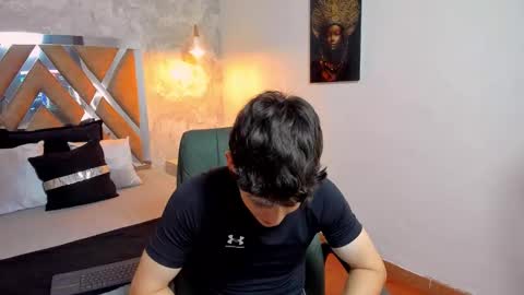 Snapshot of kraven_lust chatting on 11.06.25 Kraven online show from 11.06.25