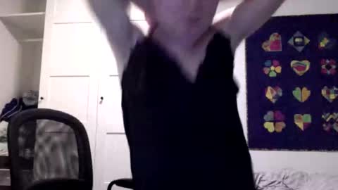 Snapshot of kreolsk34 chatting on 10.20.25 kreolsk34 online show from 10.20.25