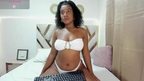 Snapshot of kriisvany_leroy chatting on 03.16.26 Krisvany online show from 03.16.26