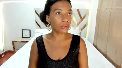 Snapshot of kriisvany_leroy chatting on 04.08.26 Krisvany online show from 04.08.26