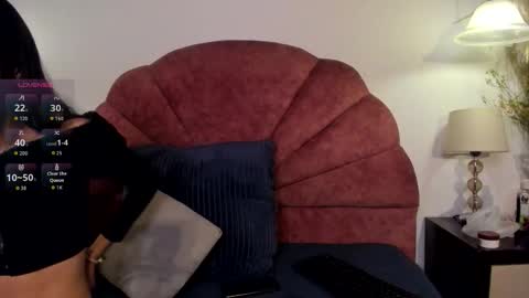 Nahomi online show from 11.29.25