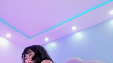 Snapshot of kristal_aitana chatting on 07.24.26 Kris online show from 07.24.26