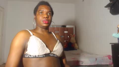 Snapshot of kristal_cox2 chatting on 10.14.25 kristal_cox2 online show from 10.14.25