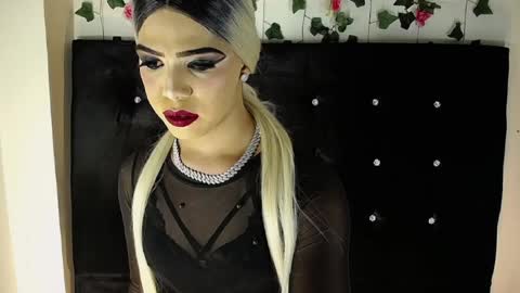 kristal_queen01 online show from 04.12.26