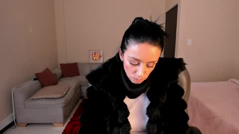 Snapshot of kristen_garner chatting on 05.23.26 Sophia online show from 05.23.26