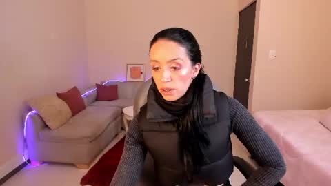 Sophia online show from 06.20.26