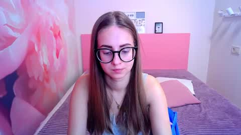 Kristina Adel online show from 01.09.25