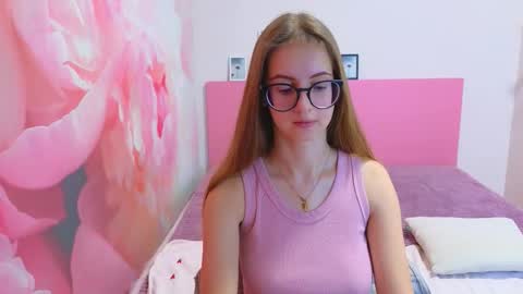 Kristina Adel online show from 12.23.25