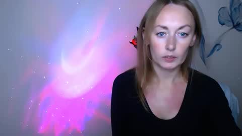 Snapshot of kristinahech_ chatting on 10.11.25 Kristi online show from 10.11.25