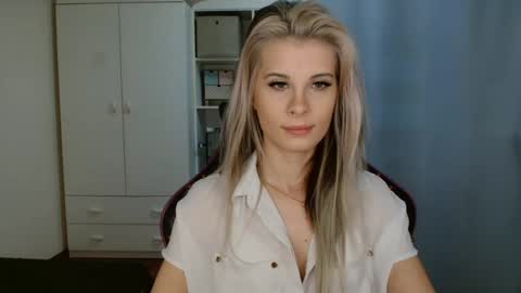 KristineAmore online show from 03.31.26