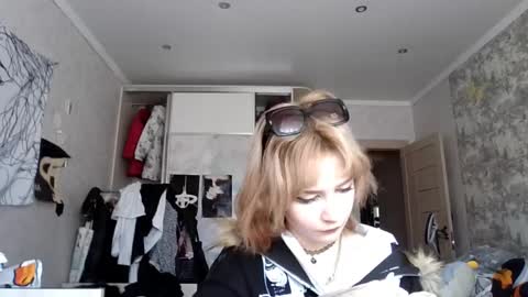 Kelly online show from 05.25.26