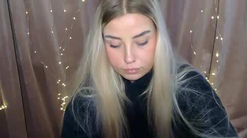 KristyFlowers online show from 12.16.24