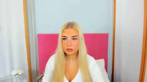 KristyFlowers online show from 02.07.25