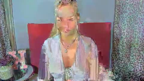 Snapshot of kristyflowers chatting on 02.20.26 KristyFlowers online show from 02.20.26